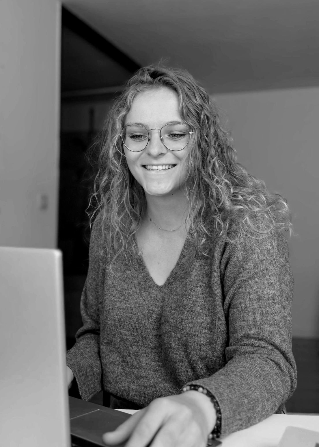 Learn French with Emma in Edinburgh or online